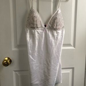 NWOT white la senza slip